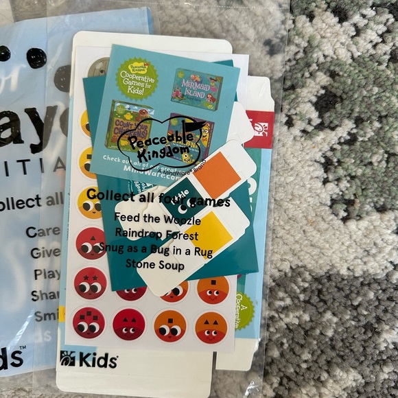 New 5 Children’s Book/Toy Bundle Chic Fil A

Bin basket - Picture 2 of 11